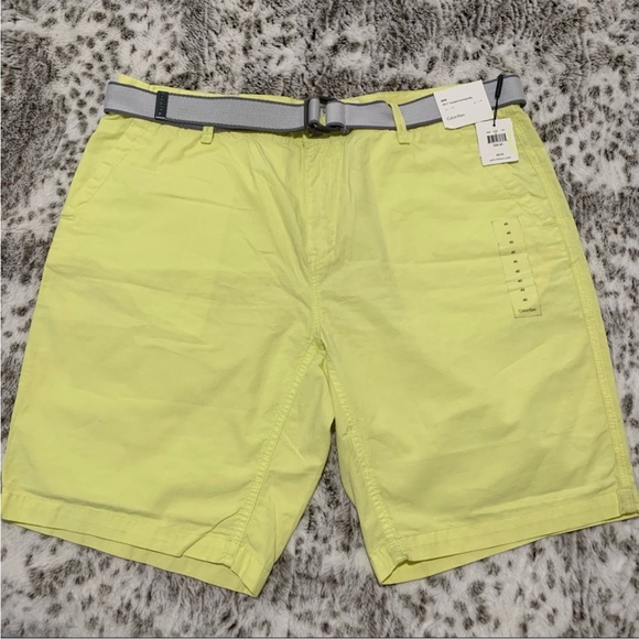 yellow Calvin Klein shorts and belt size 40 - Picture 2 of 9